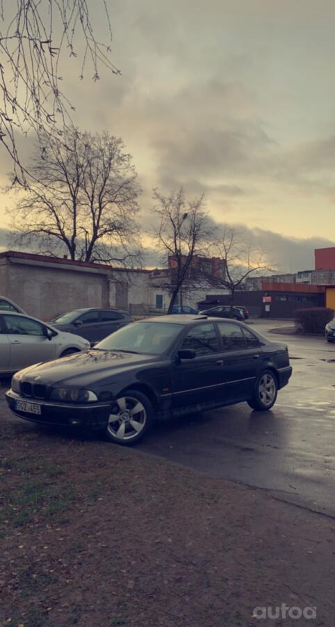 BMW 5 Series E39 Sedan 4-doors