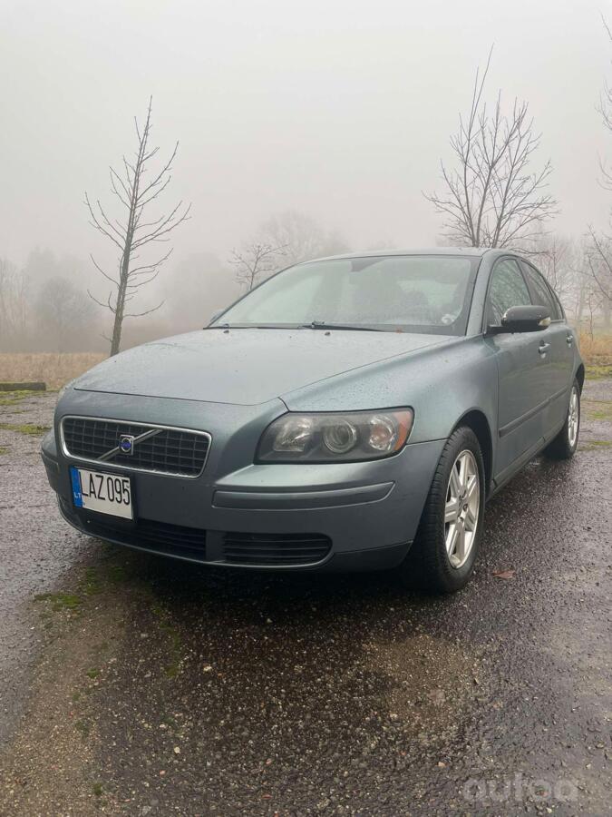 Volvo S40 2 generation Sedan