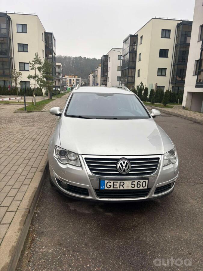 Volkswagen Passat B6 wagon 5-doors