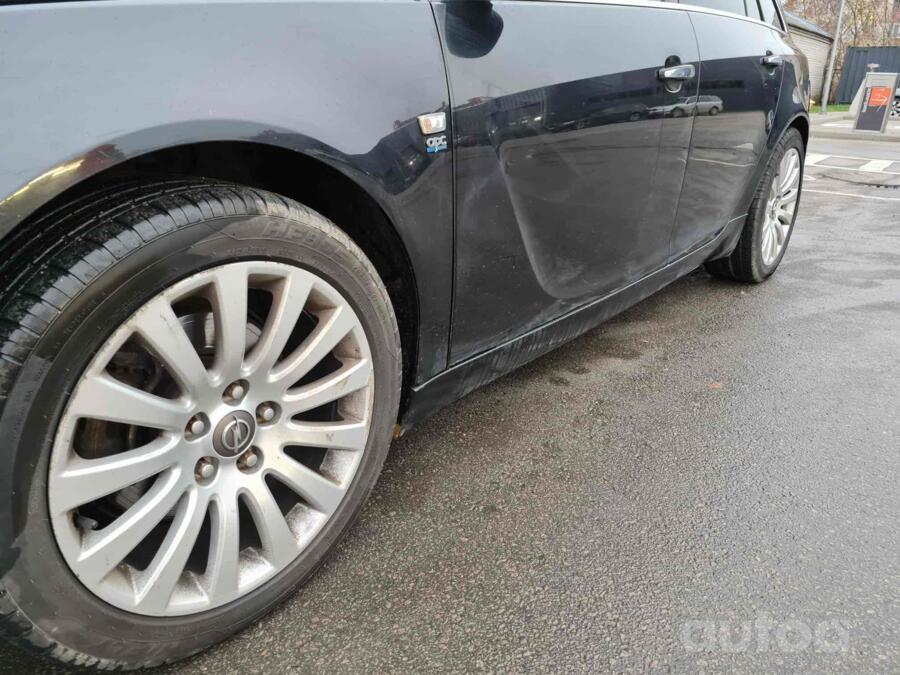 Opel Insignia OPC