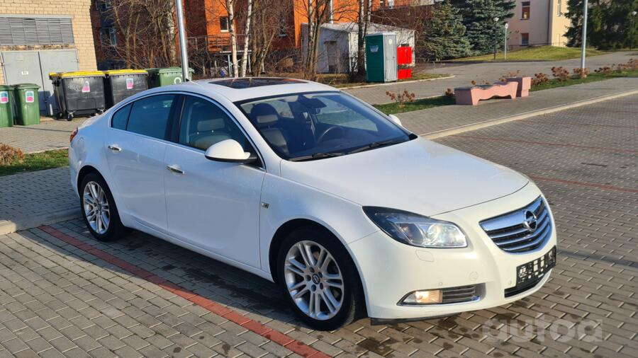 Opel Insignia A Sedan 4-doors