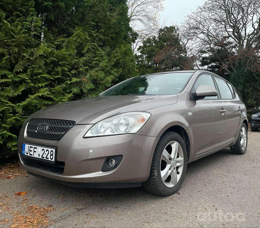 Kia Cee'd 1 generation Hatchback 5-doors