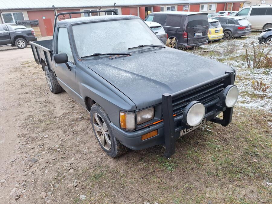 Toyota Hilux 5 generation Pickup 2-doors