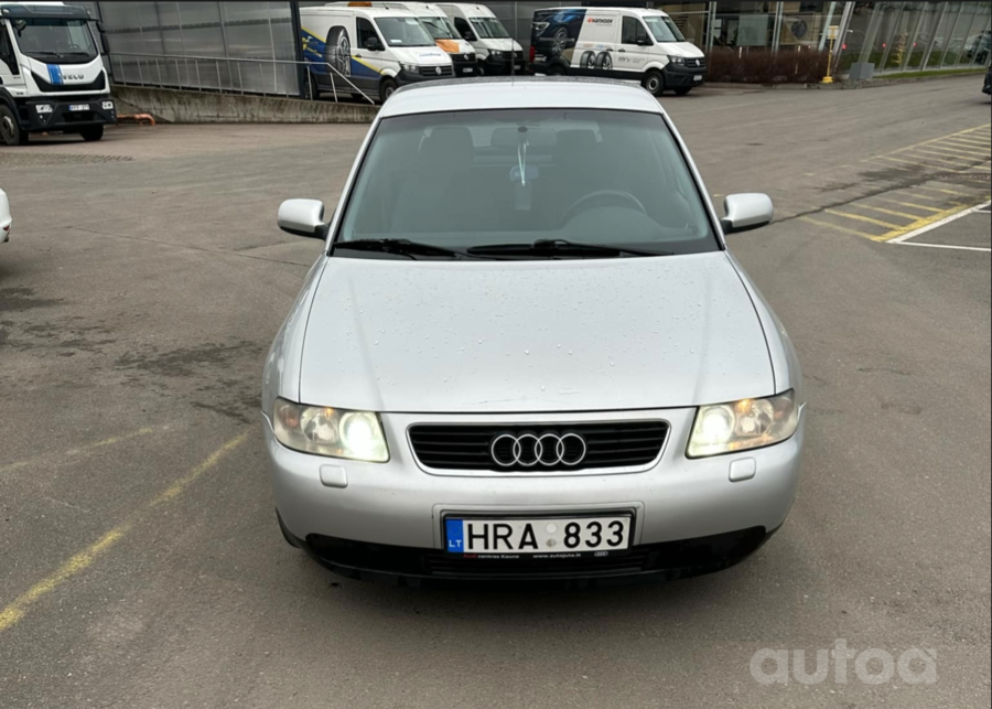 Audi A3 8L [restyling] Hatchback