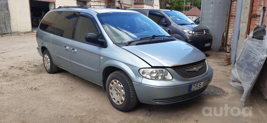 Chrysler Voyager 4 generation Grand minivan 5-doors