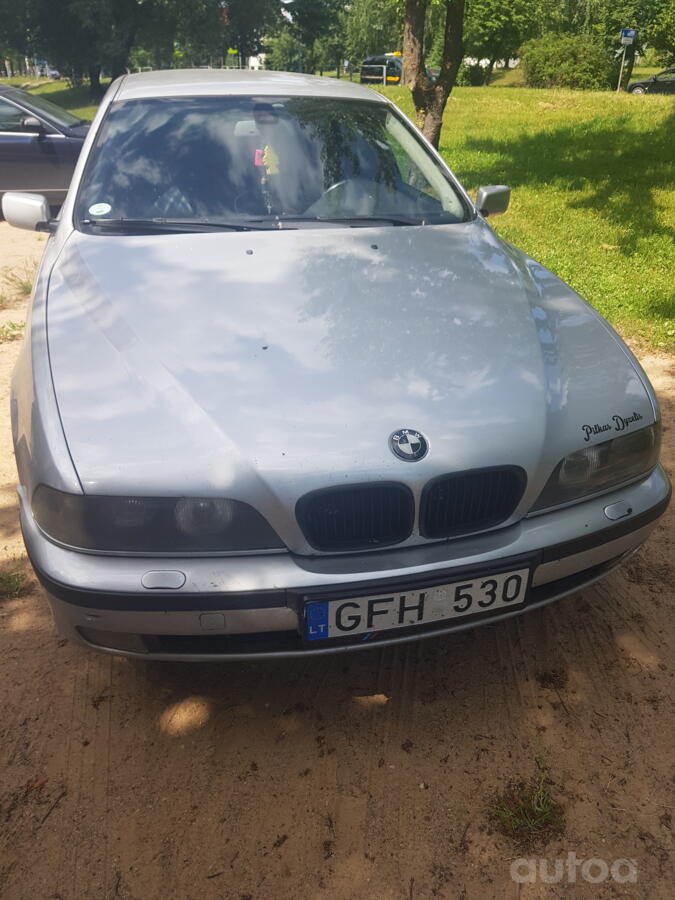 BMW 5 Series E39 Touring wagon
