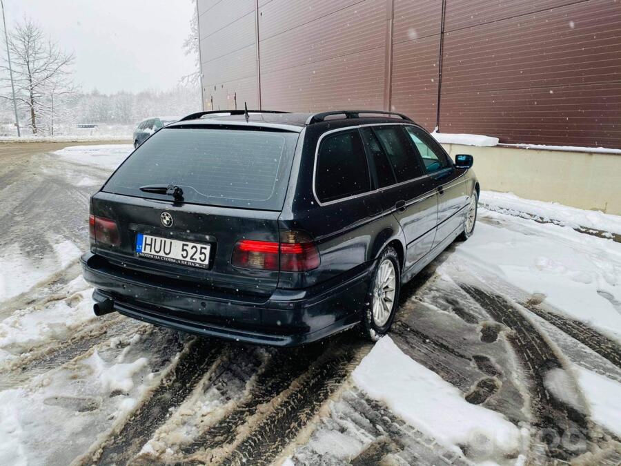 BMW 5 Series E39 Touring wagon