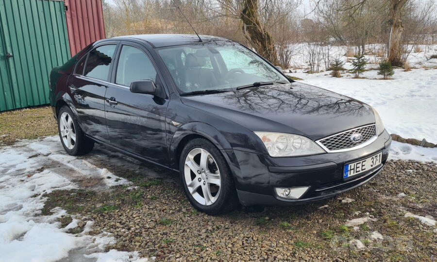 Ford Mondeo 3 generation [restyling] Liftback 5-doors
