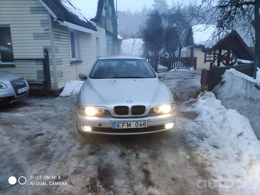 BMW 5 Series E39 Sedan 4-doors