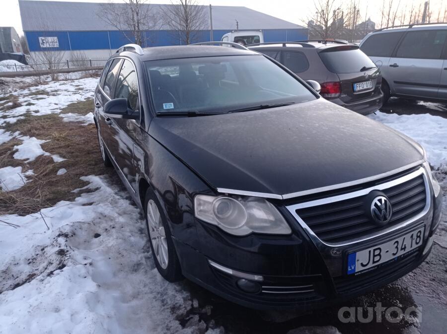 Volkswagen Passat B6 wagon 5-doors