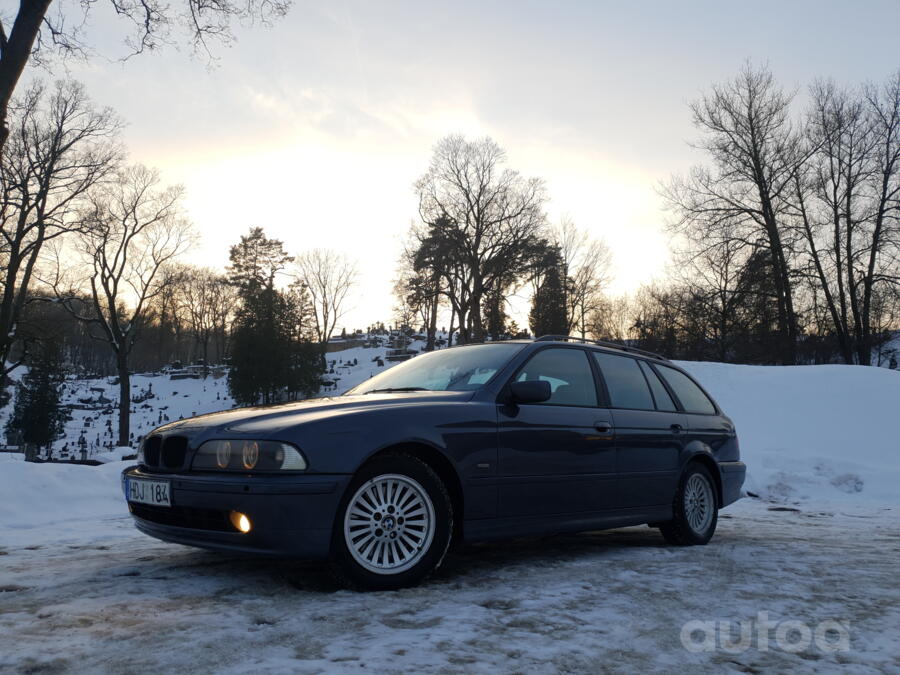 BMW 5 Series E39 Touring wagon