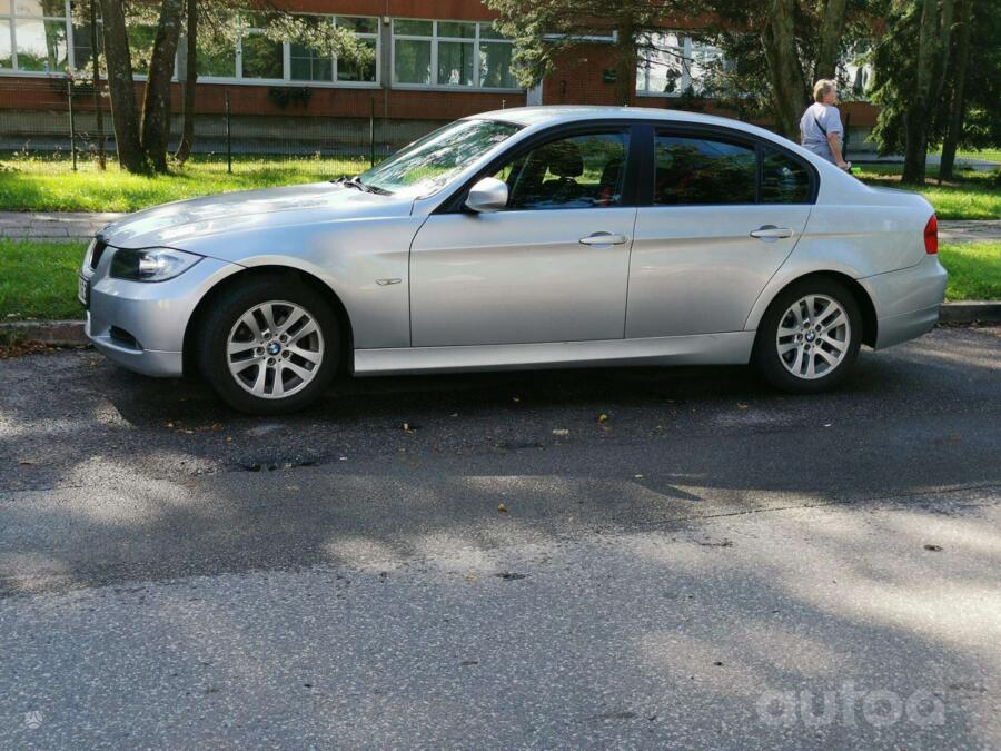 BMW 3 Series E90/E91/E92/E93 Sedan