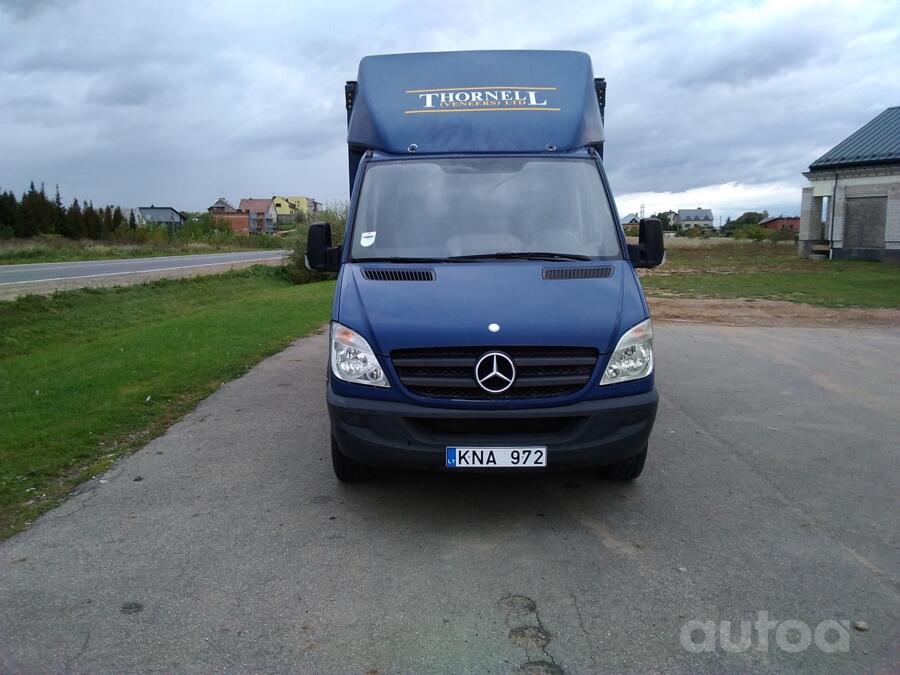 Mercedes-Benz Sprinter Second generation