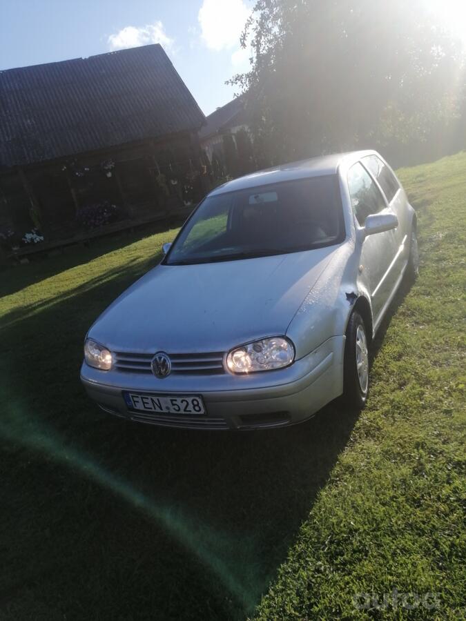 Volkswagen Golf 4 generation R32 hatchback 3-doors
