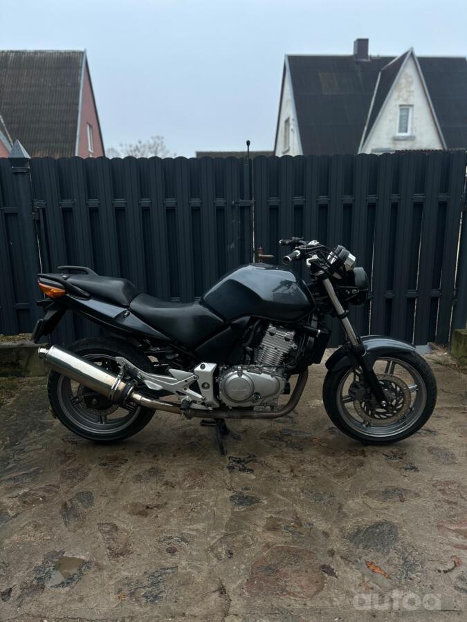 Honda CBF
