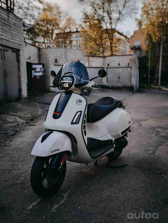 Piaggio X9