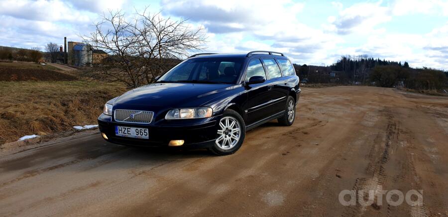 Volvo V70 2 generation [restyling] wagon 5-doors