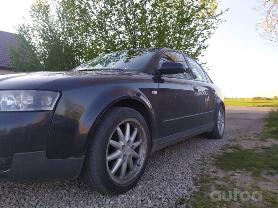 Audi A4 B6 Sedan