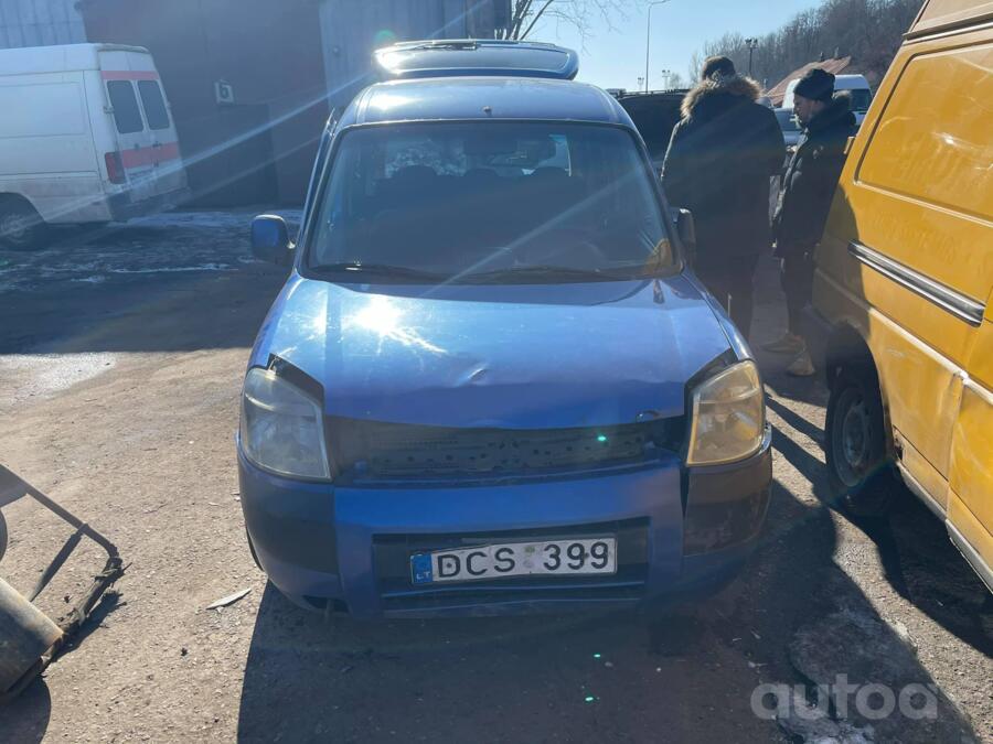 Citroen Berlingo 1 generation [restyling] First minivan