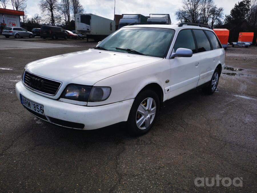 Audi A6 A4/C4 wagon