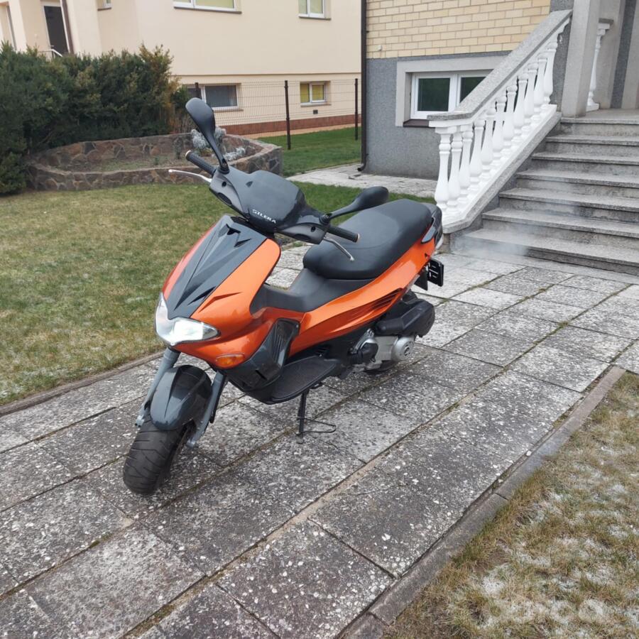 Gilera Runner