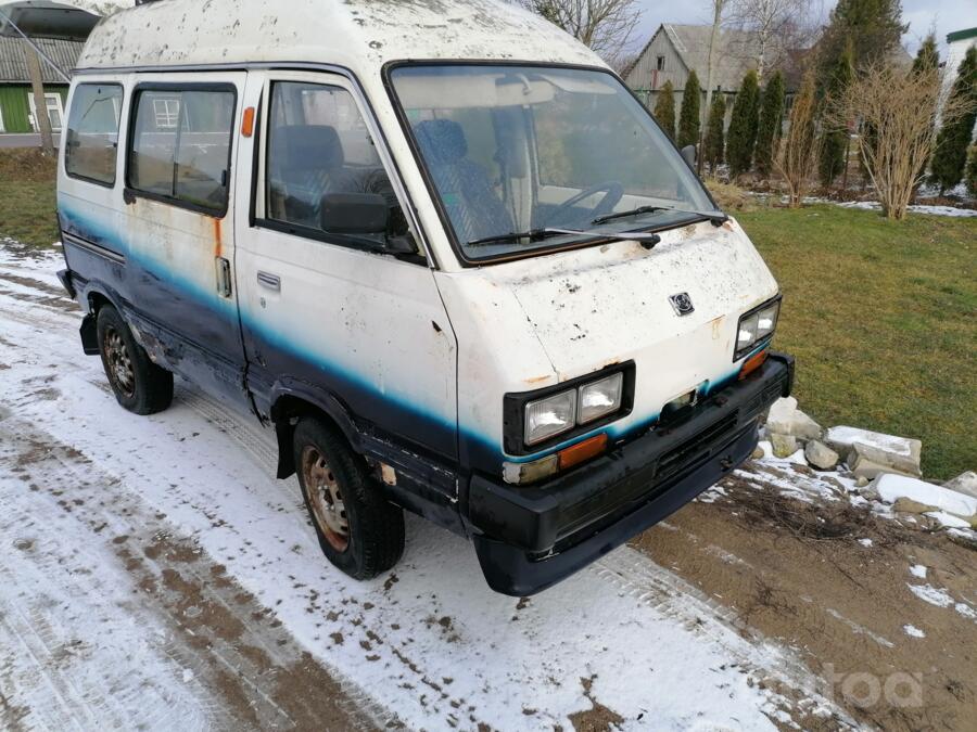 Subaru Libero E12) Minivan