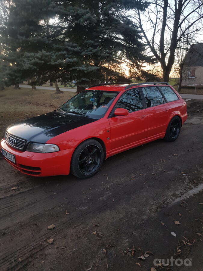 Audi A4 B5 Avant wagon 5-doors