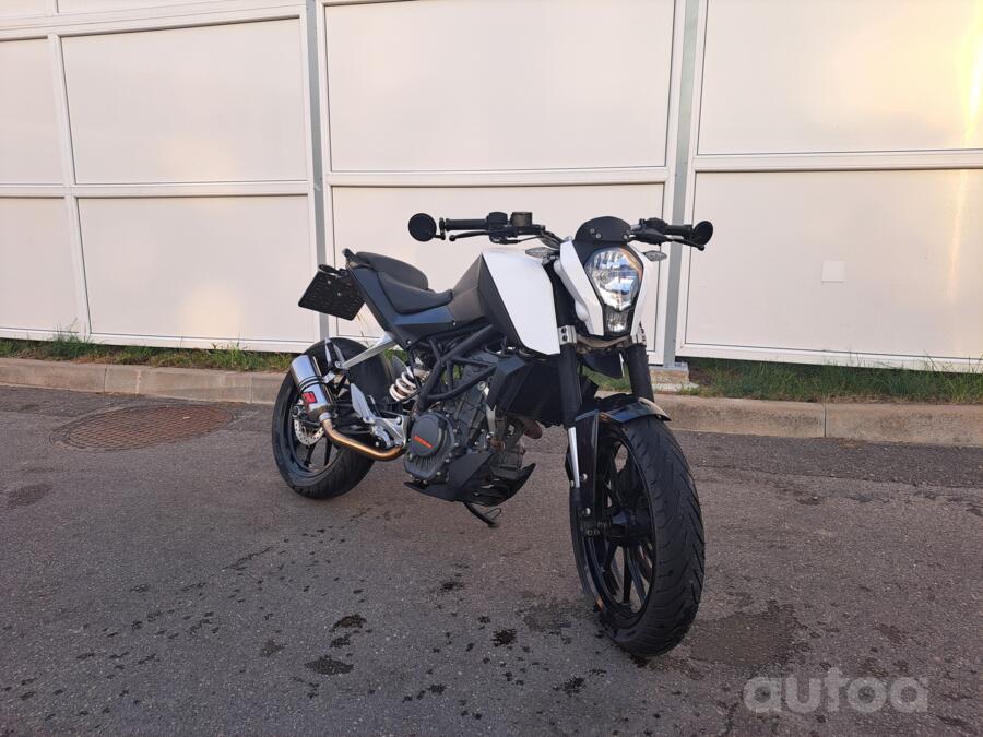 KTM 125