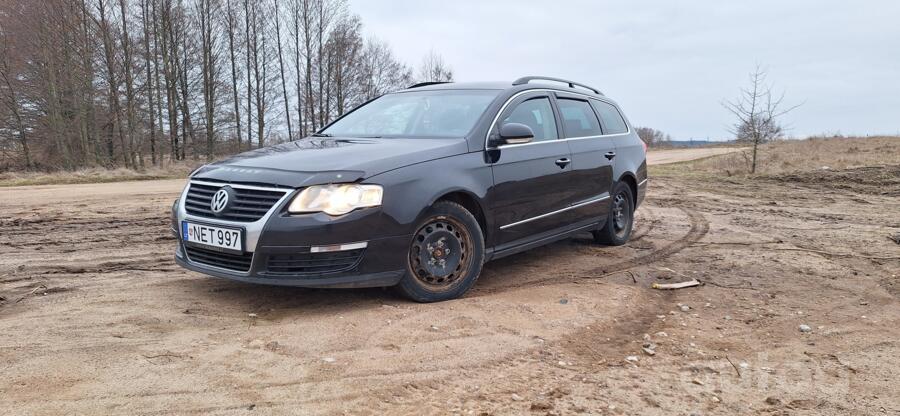 Volkswagen Passat B6 wagon 5-doors