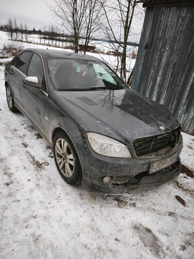 Mercedes-Benz C-Class W204/S204 Sedan