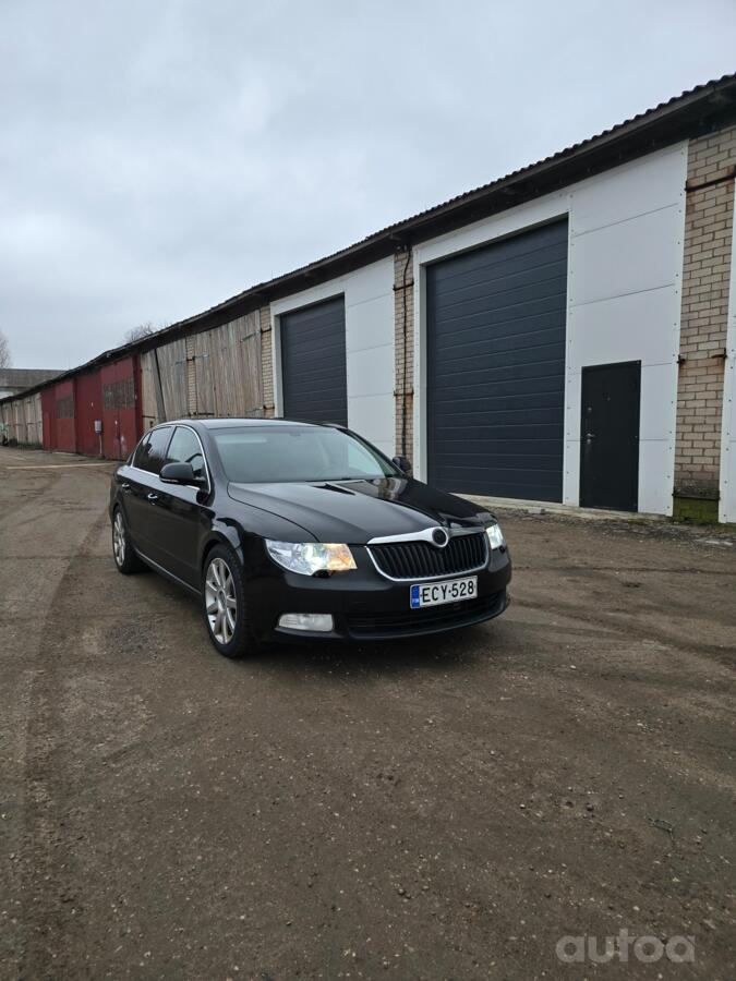 Skoda Superb 2 generation Liftback
