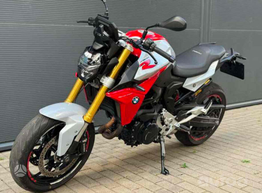 Bmw F