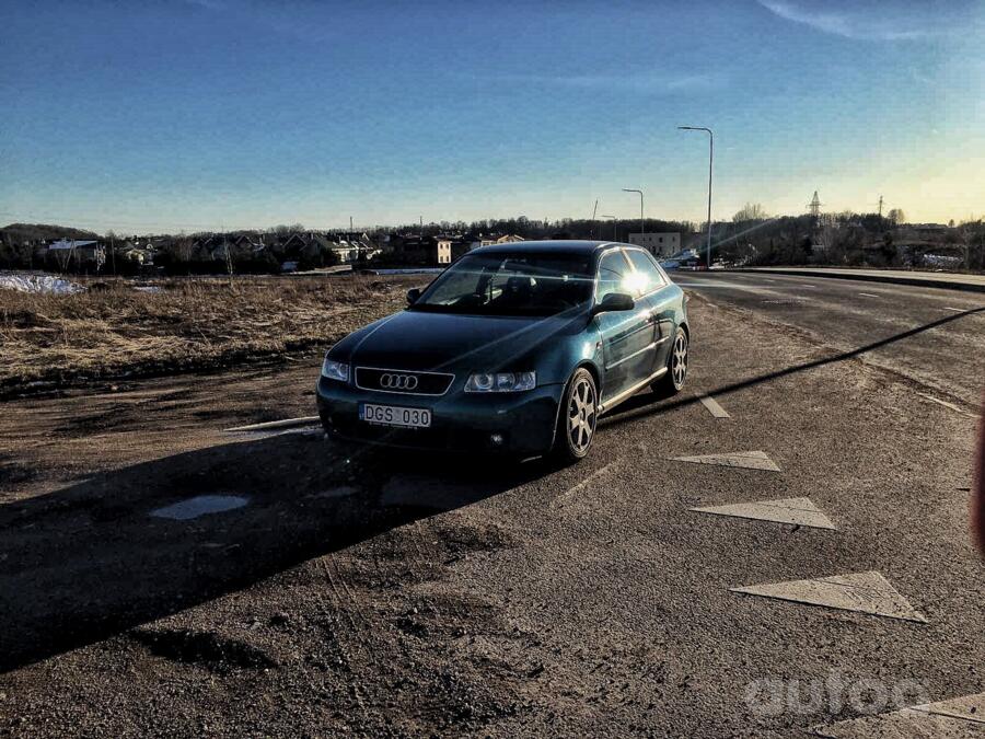 Audi A3 8L [restyling] Hatchback