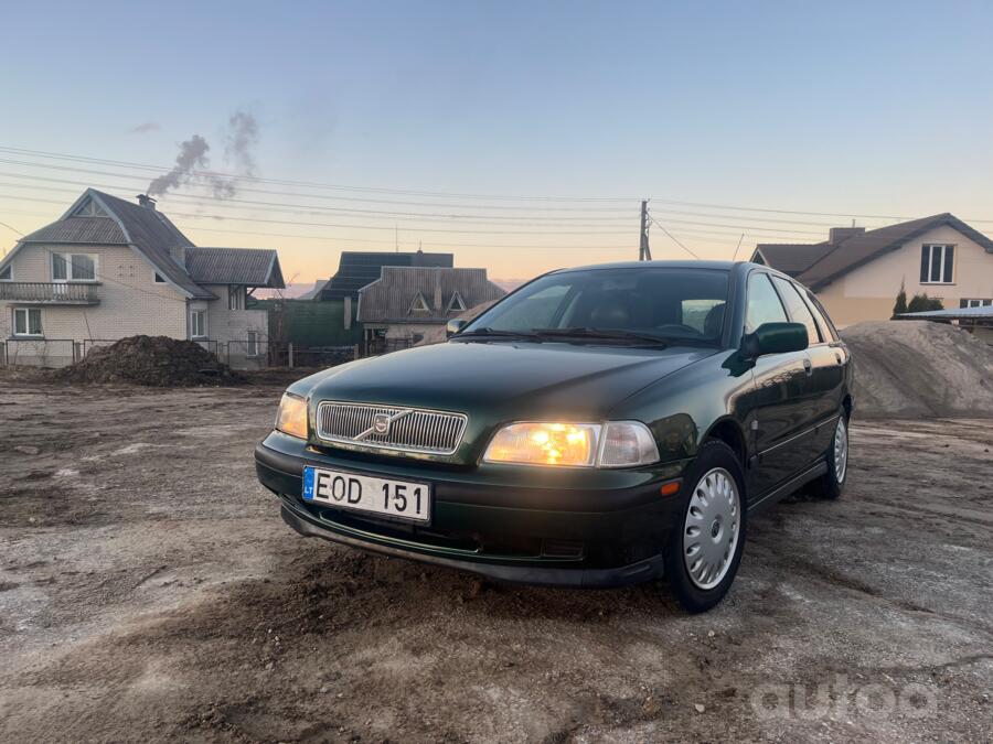 Volvo V40 1 generation wagon