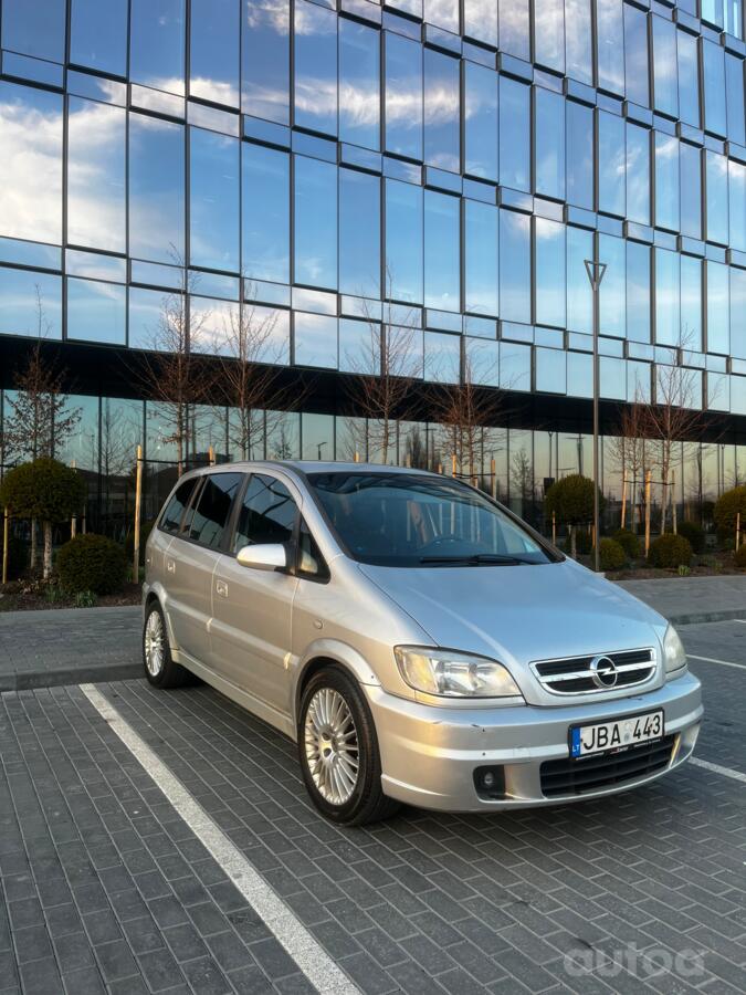 Opel Zafira A OPC minivan 5-doors