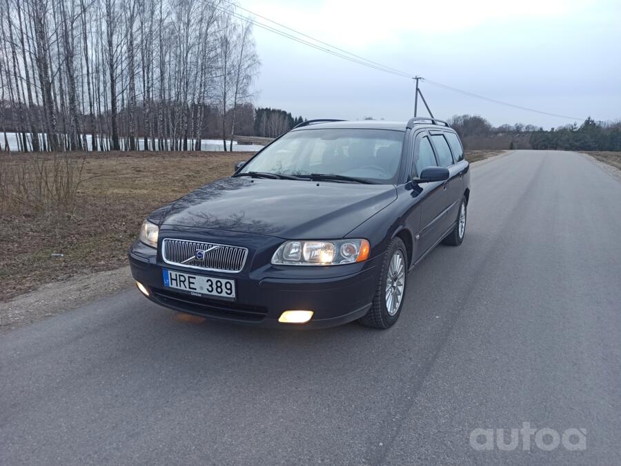 Volvo V70 2 generation [restyling] wagon 5-doors