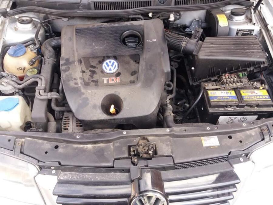 Volkswagen Bora 1 generation Sedan
