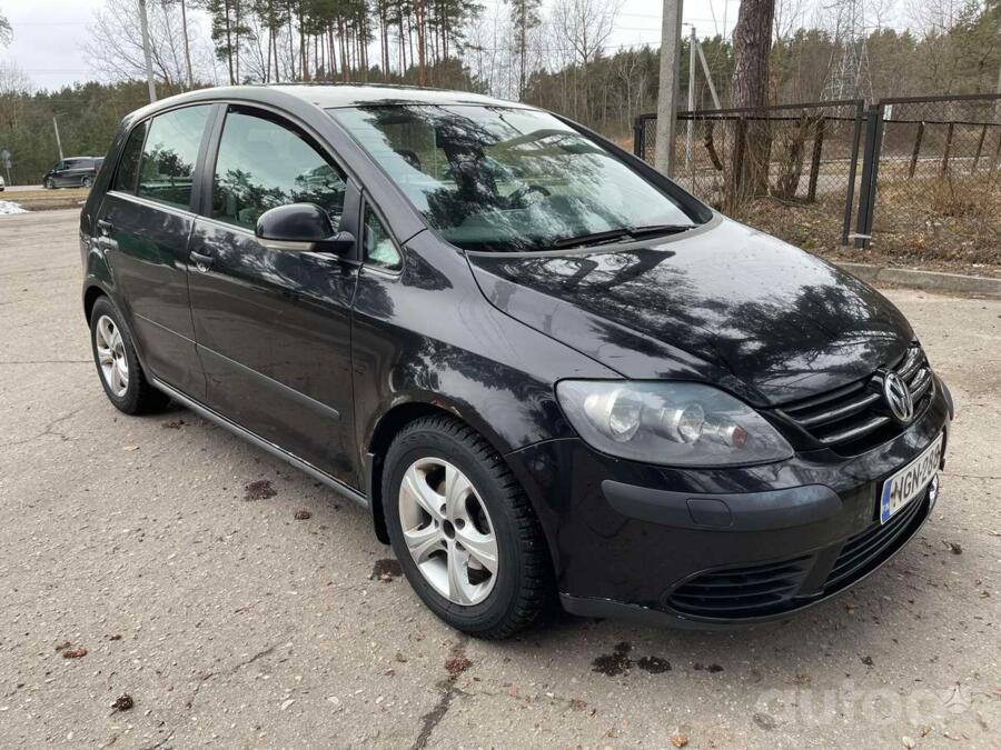 Volkswagen Golf Plus 1 generation