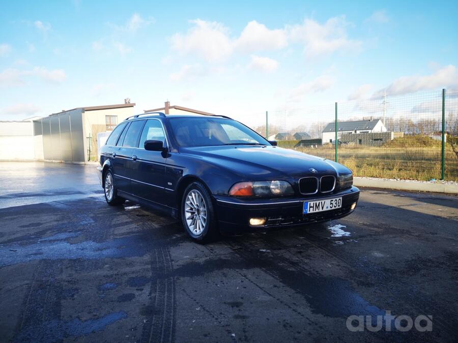 BMW 5 Series E39 Touring wagon