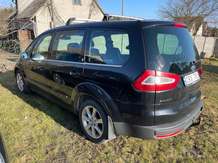 Ford Galaxy 2 generation Minivan