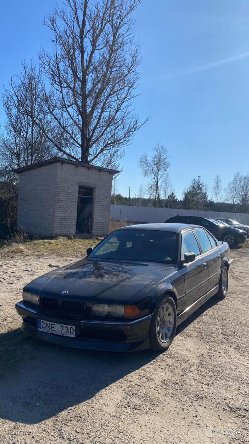 BMW 7 Series E38 Sedan
