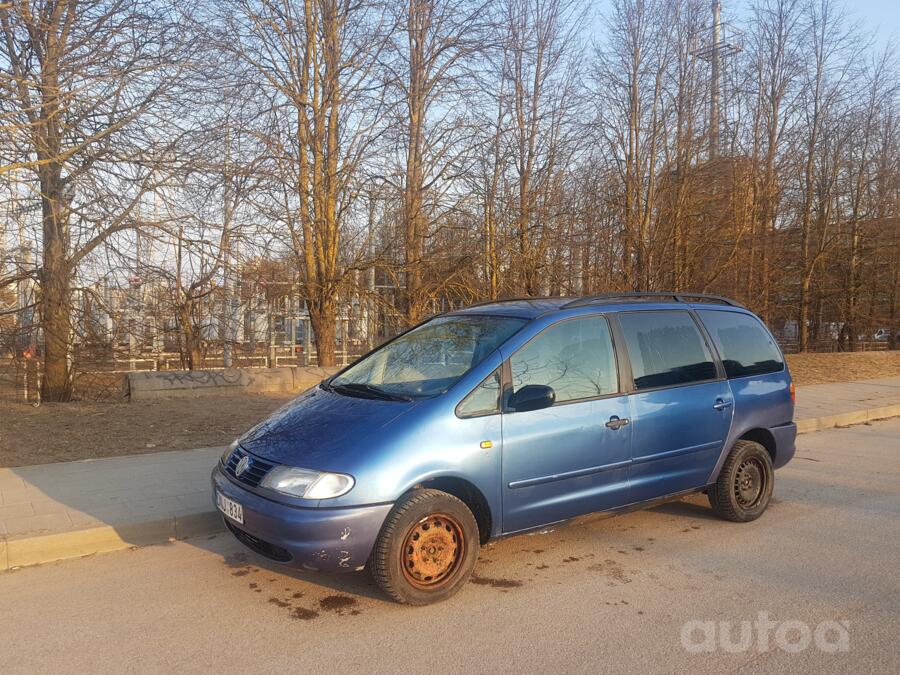 Volkswagen Sharan 1 generation Minivan 5-doors