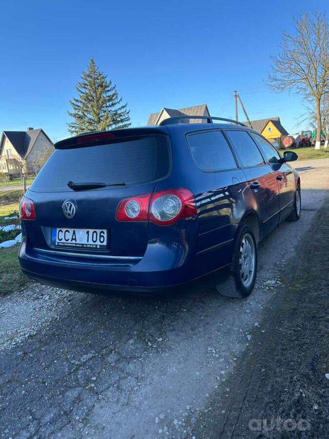 Volkswagen Passat B6 wagon 5-doors