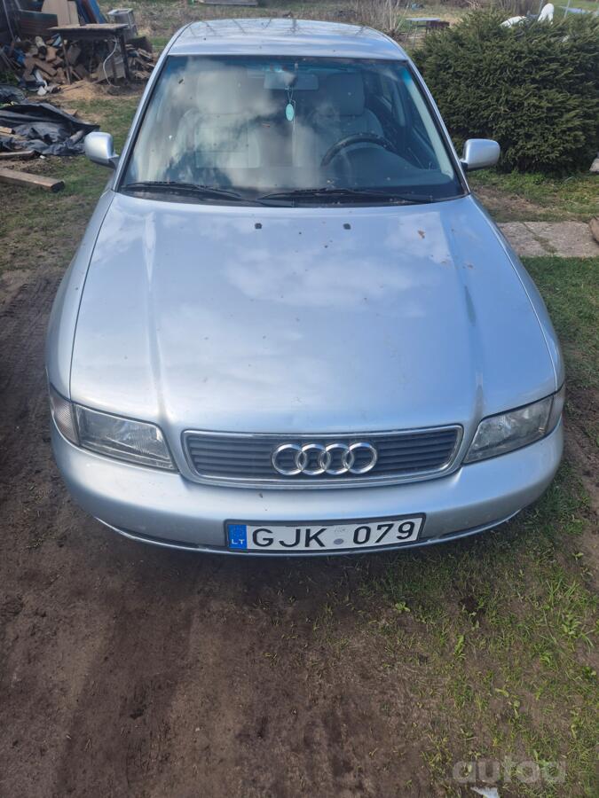 Audi A4 B5 Sedan