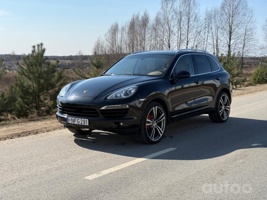 Porsche Cayenne 958 Crossover