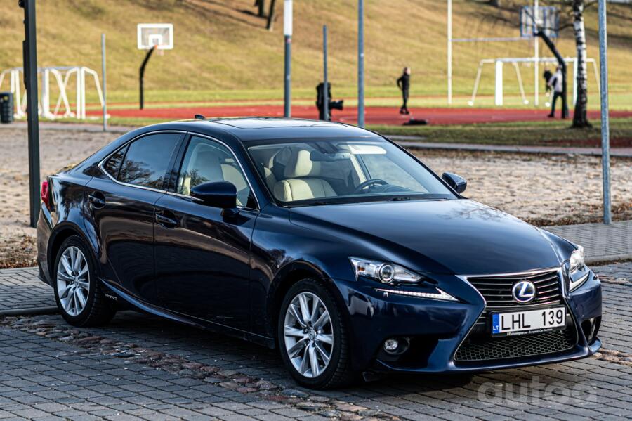Lexus IS XE30 Sedan 4-doors