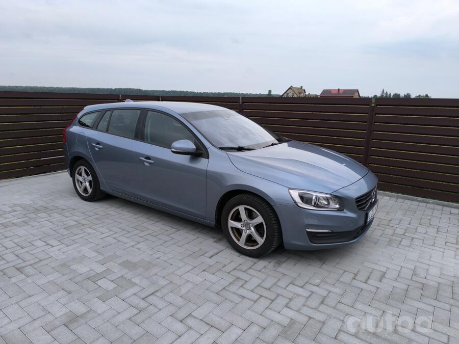 Volvo V60 1 generation [restyling] wagon 5-doors