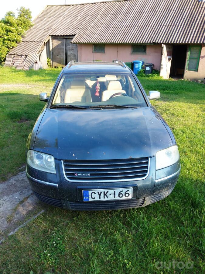 Volkswagen Passat Variant 1 generation wagon (5 doors)