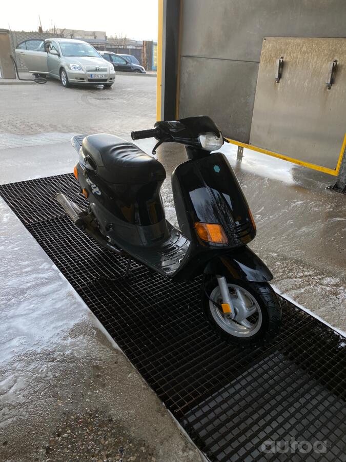 Piaggio Zip 50