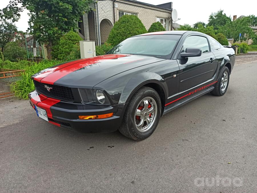 Ford Mustang 5 generation Coupe